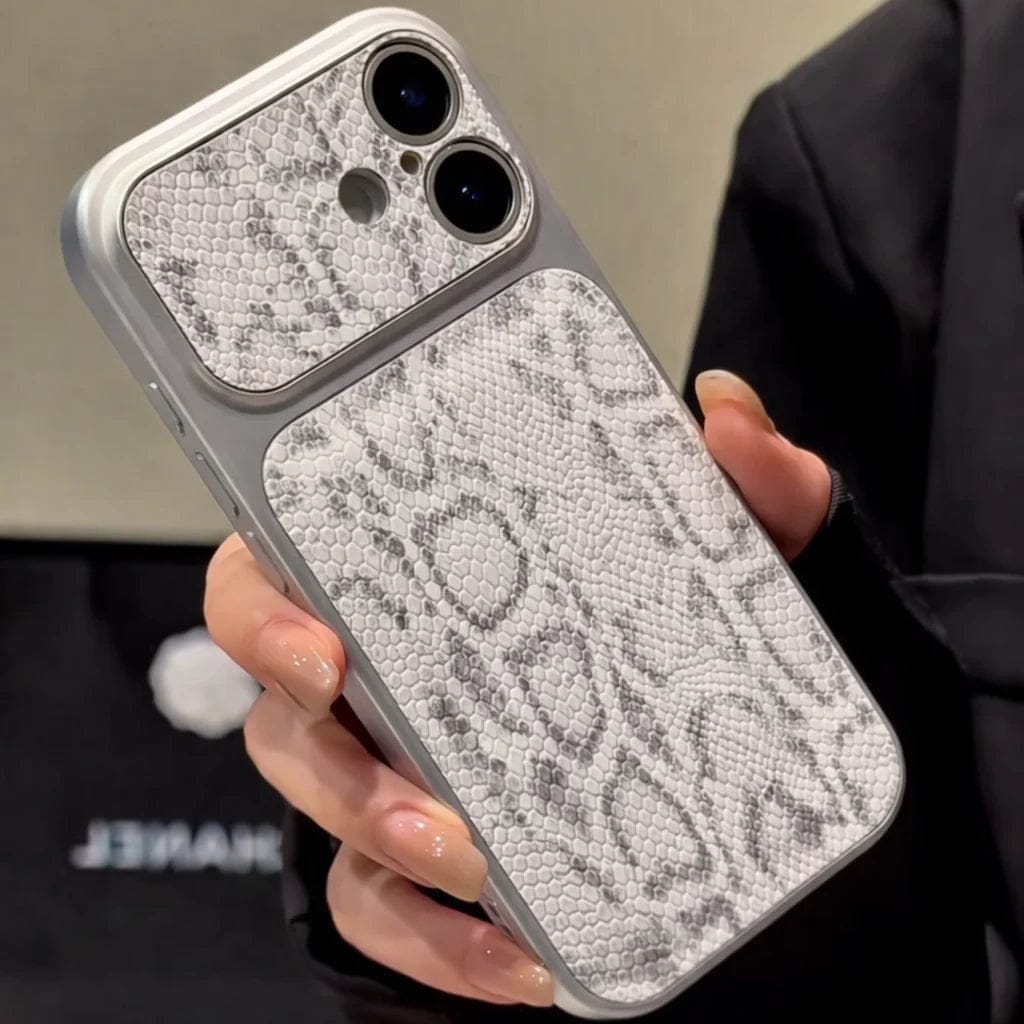 WeaveMag Trio Case Woven Magnetic iPhone Cover