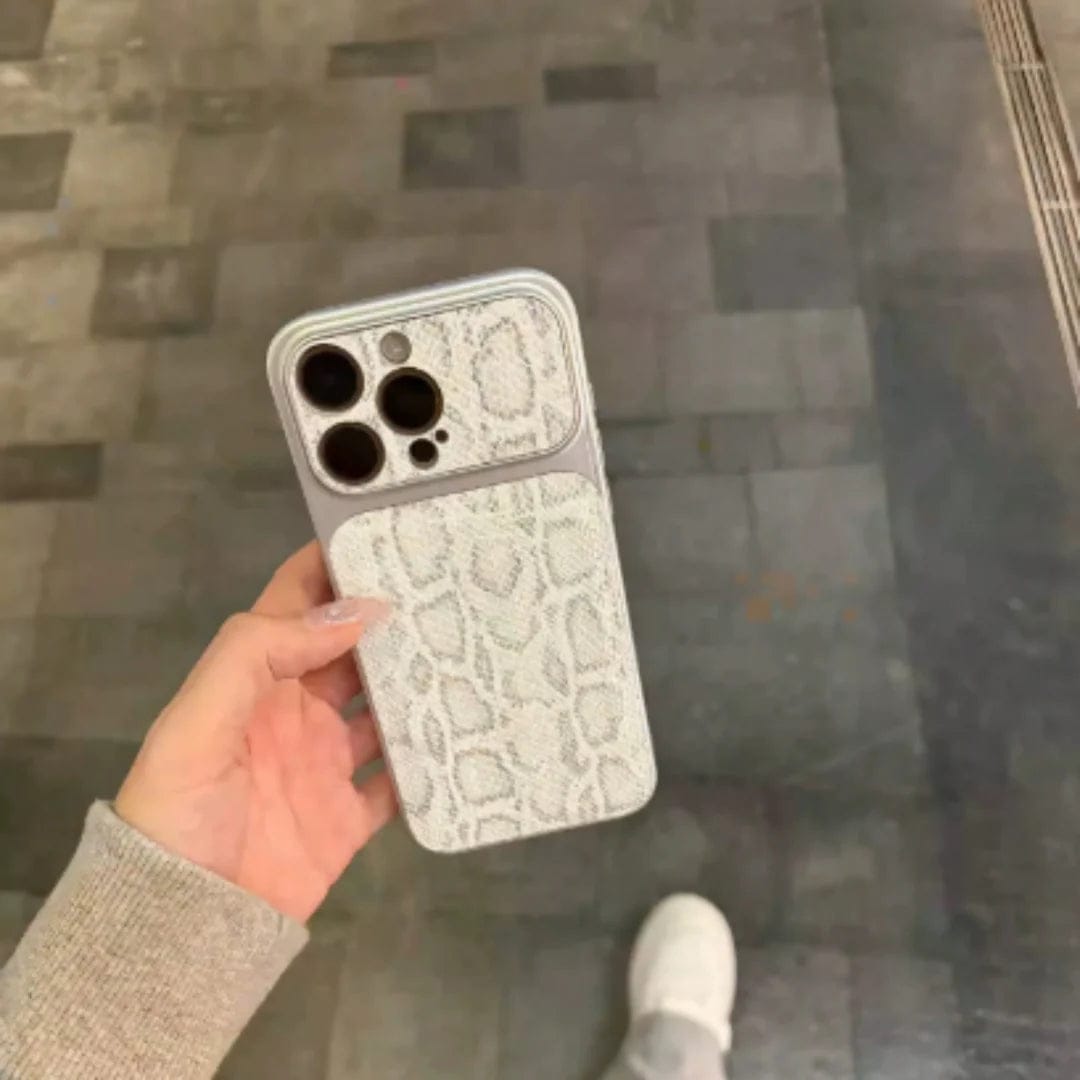 WeaveMag Trio Case Woven Magnetic iPhone Cover